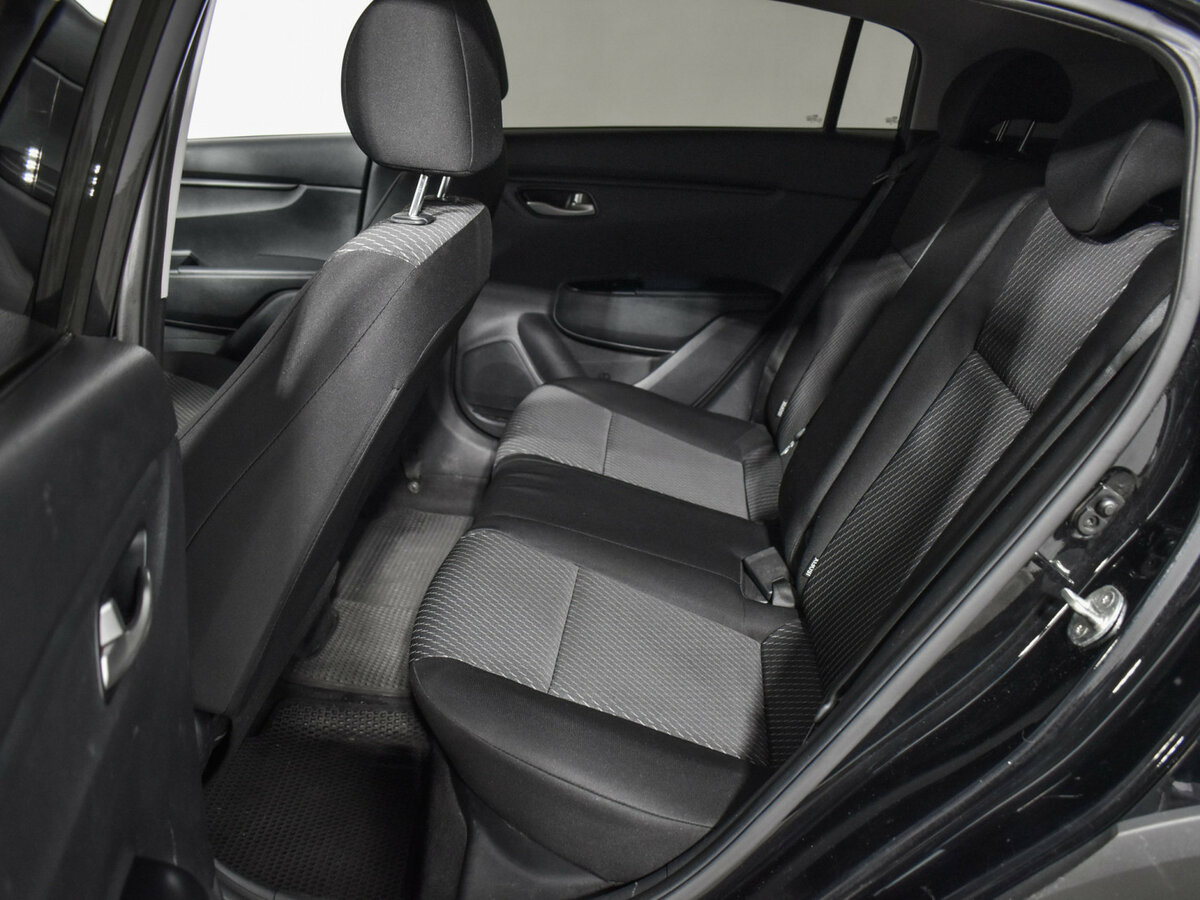 Купить Kia Rio, 2019, 232 783 км.. Фото: #10