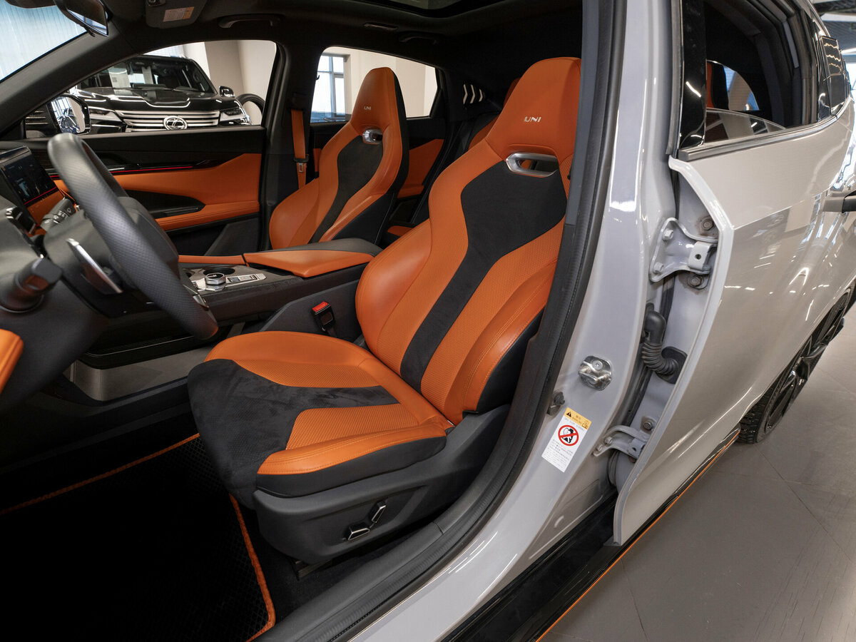 Купить Чанган УНИ-В, 2023, 55 302 км.. Фото: #8