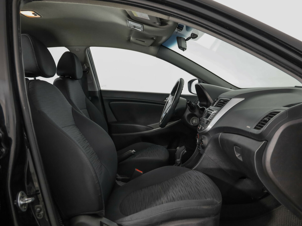 Купить Hyundai Solaris, 2016, 141 005 км.. Фото: #16