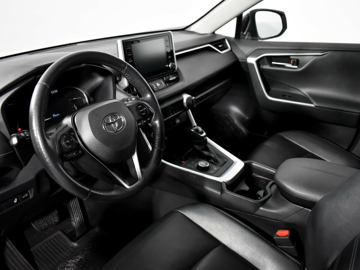 Купить Toyota RAV4, 2019, 214 617 км.. Фото: #6