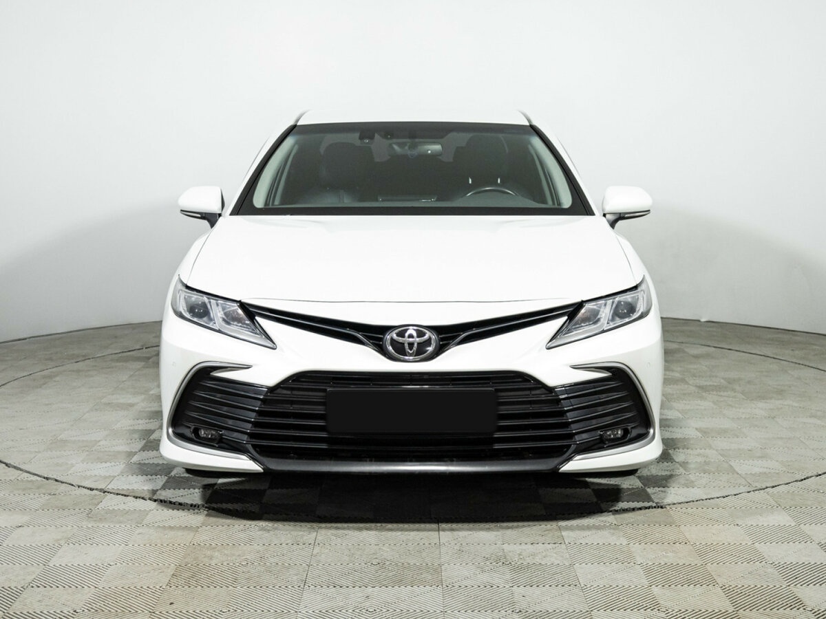 Купить Toyota Camry, 2021, 129 793 км.. Фото: #1