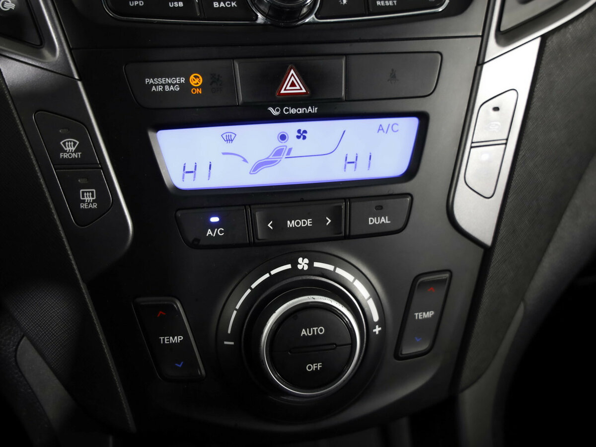 Купить Hyundai Santa Fe, 2014, 171 514 км.. Фото: #16