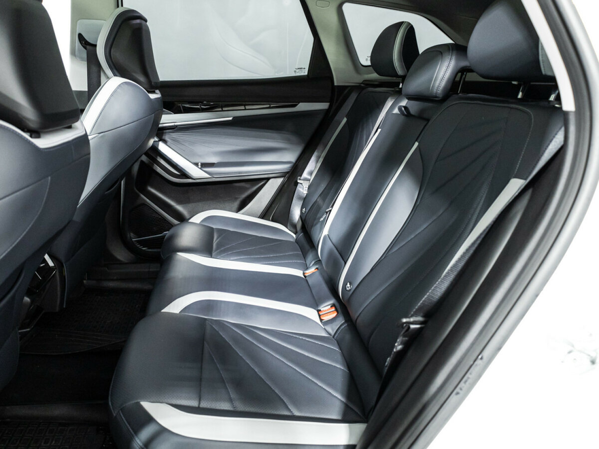 Купить Geely Atlas, 2024, 39 415 км.. Фото: #7