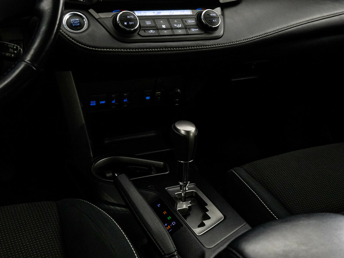 Купить Toyota RAV4, 2018, 207 449 км.. Фото: #9