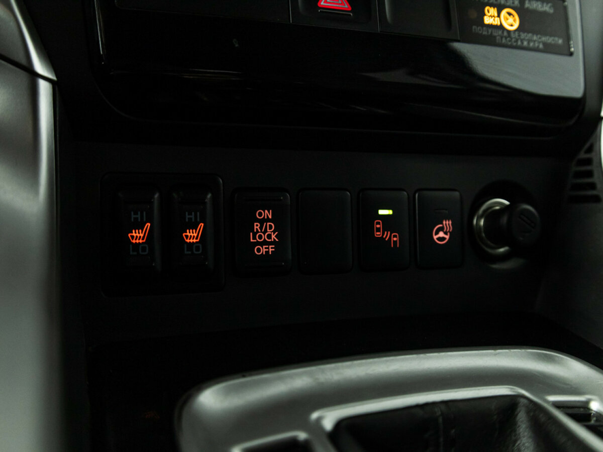 Купить Mitsubishi Pajero Sport, 2017, 233 804 км.. Фото: #14